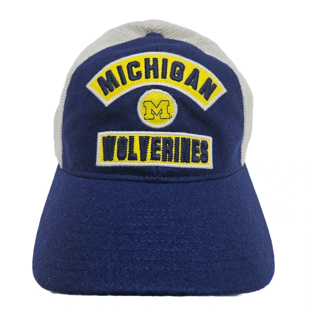 Mitchell & Ness Michigan Wolverines Meshback Fitted Cap Hat‎ | L - XL